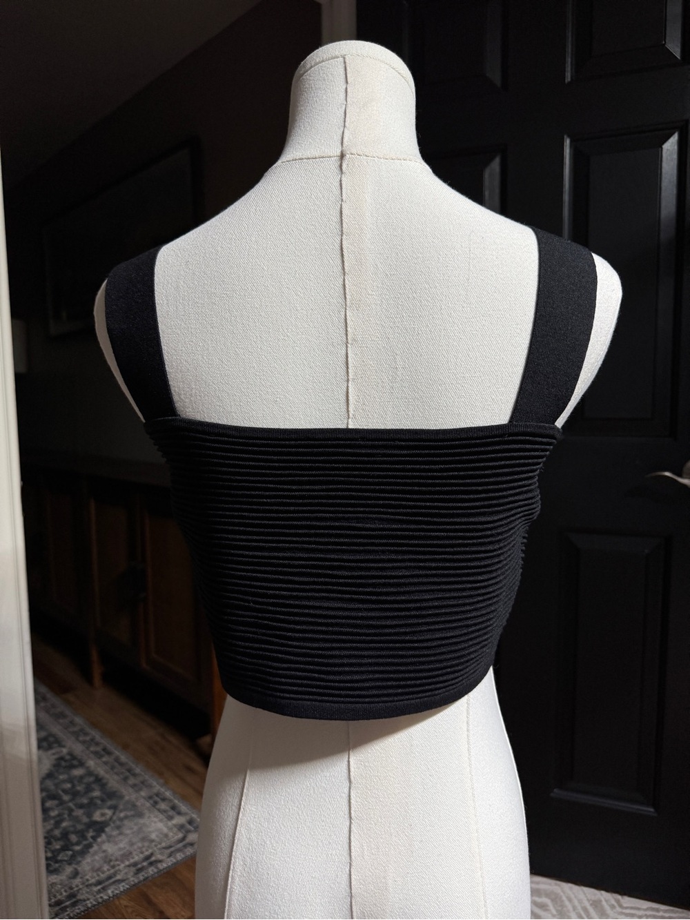 {Express} Black Contour Ribbed Bralette Crop Tank Top WSH20 - Picture 2 of 5